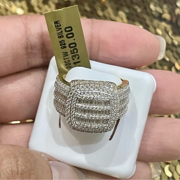 Men's Iced Out GRA Certified Diamond Ring VVS 14k White Gold Vermeil Moissanite - Picture 5 of 10